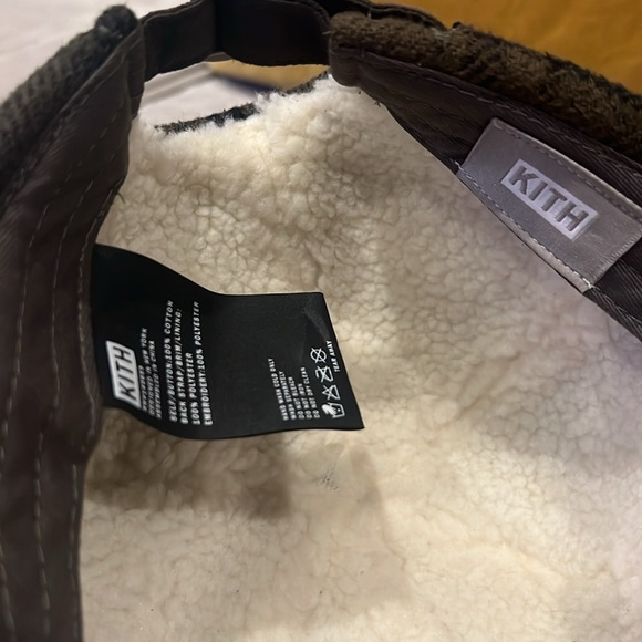 Kith women’s Sherpa Lined Hat Green Black Flannel Plaid.Sueded Brim & Adjustable - Picture 3 of 5